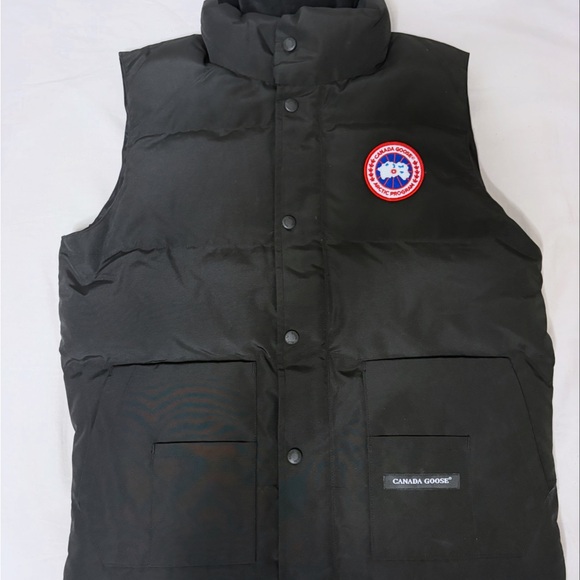 Canada Goose Other - Canada Goose Black Puffer Vest